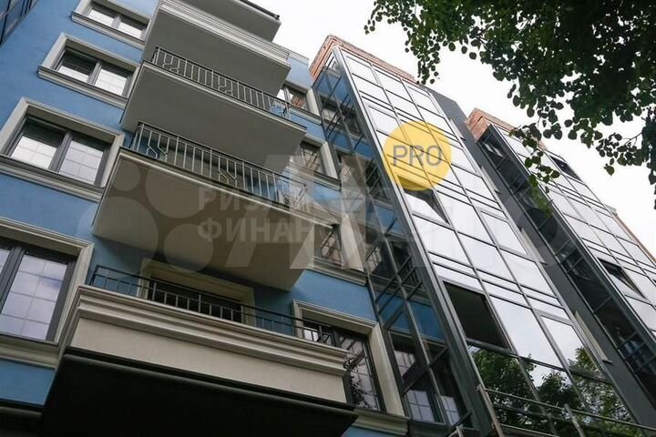 Квартира-студия, 68,2 м², 2/5 эт.