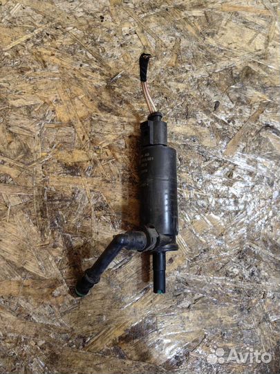 Насос Моторчик Омывателя Фар Пассат Б6 7 3B7955681