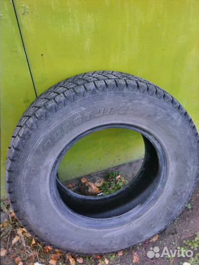 Bridgestone Blizzak DM-Z3 235/70 R15