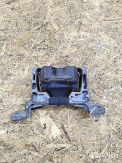 Правая опора двигателя Ford focus 2 C-max 1.6 1.4