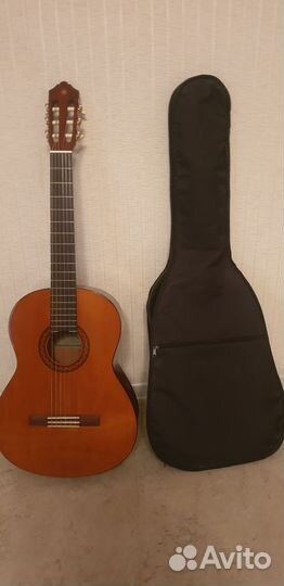 Классическая гитара yamaha c40