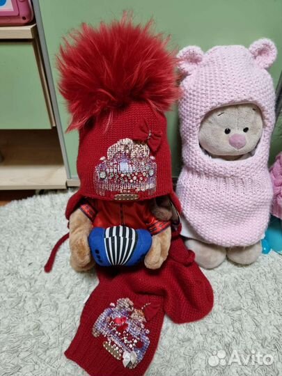 Брендовые шапки с огромными бубенами Joli,Chobi,Mo