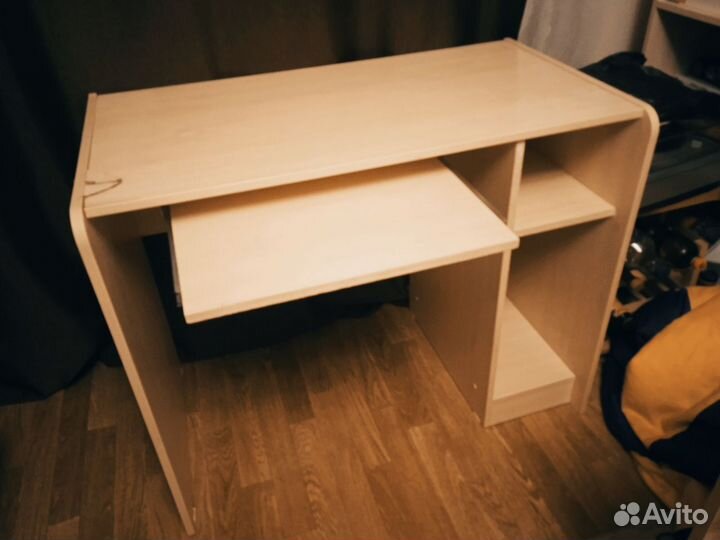 Компьютерный стол б/у