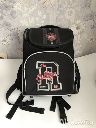 Школьный рюкзак grizzly