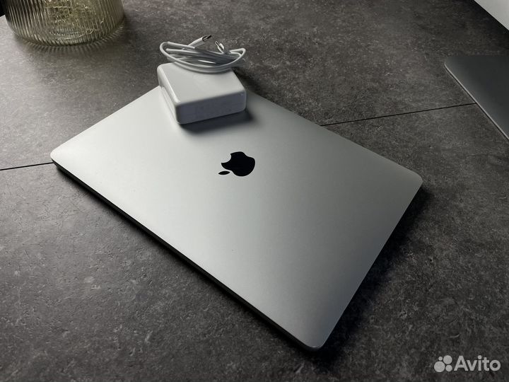 Mac book pro 13