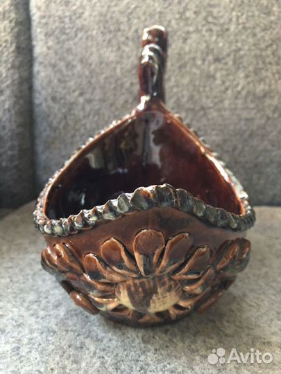 Вазы, чайники, кувшины