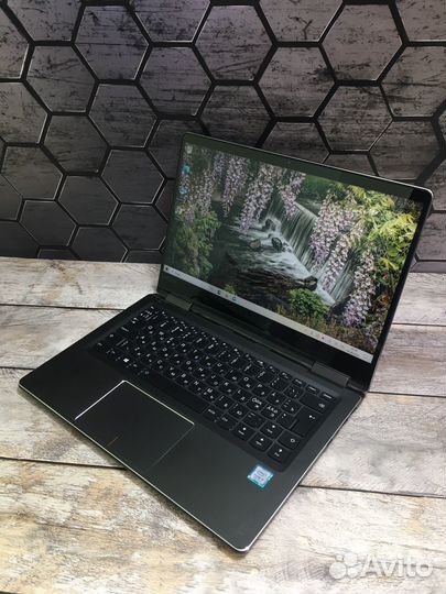 Lenovo Yoga i5 / i7, 8gb, 14.0 ips