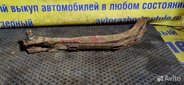 Рычаг задний верхний левый Opel Vectra