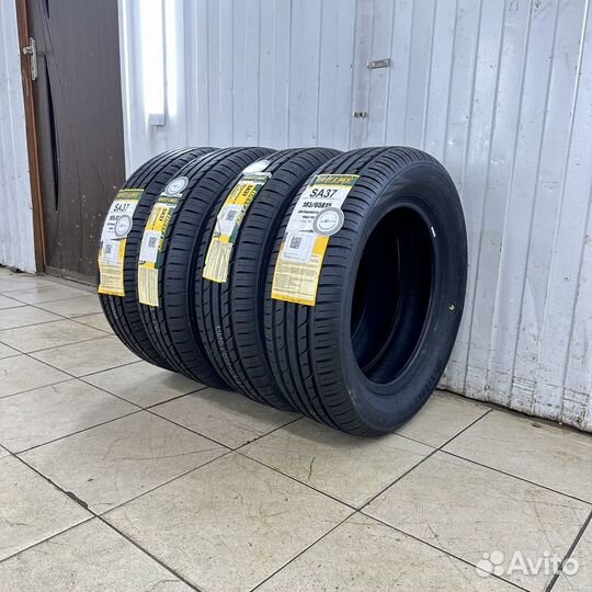 Westlake SA37 245/40 R20