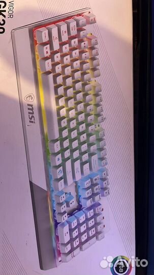 Игровая механическая клавиатура белая