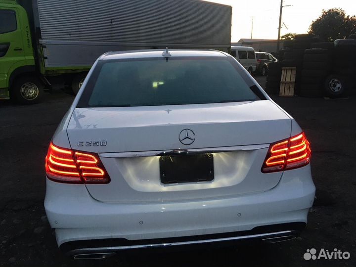 В полный разбор из Японии W212 Рестайл