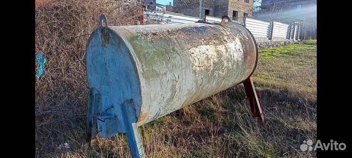 Емкость для воды металлическая