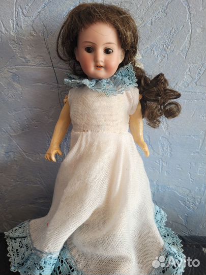 Антикварная немка