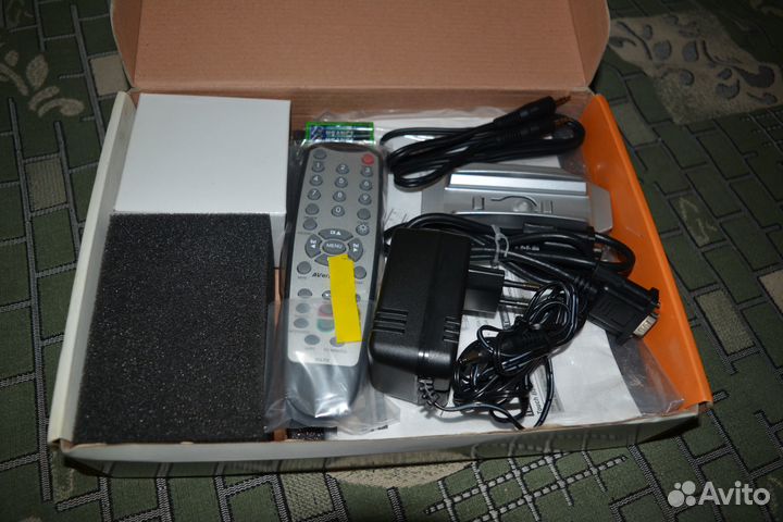 Тв тюнер avertv Box7 Live