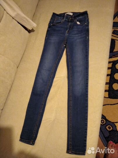 Джинсы для девочки Pull&bear