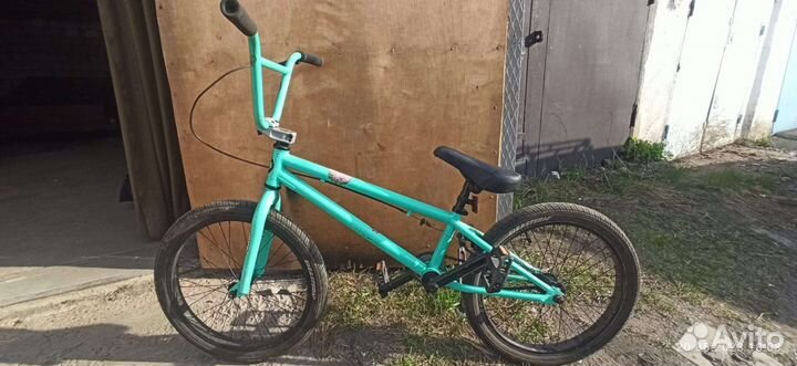 Трюковой велосипед BMX