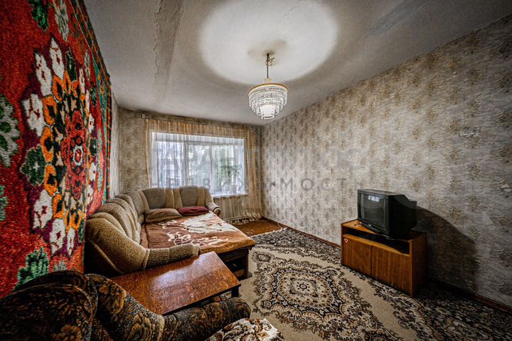 3-к. квартира, 58 м², 2/2 эт.