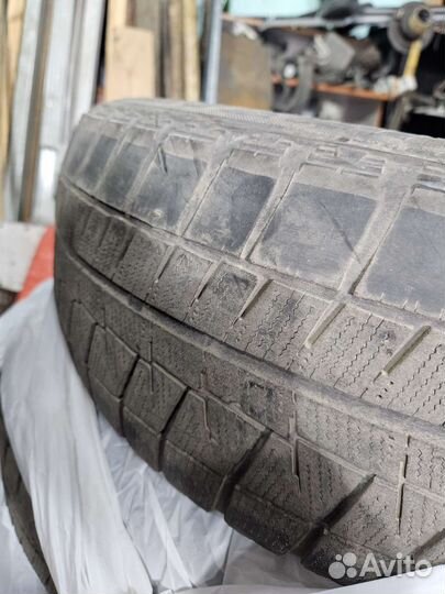 Bridgestone Blizzak Revo GZ 205/65 R15