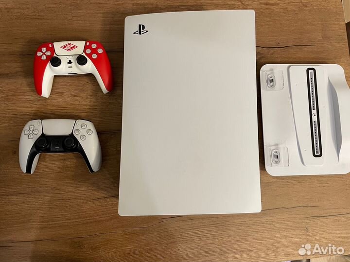 Sony PlayStation 5 825 гб