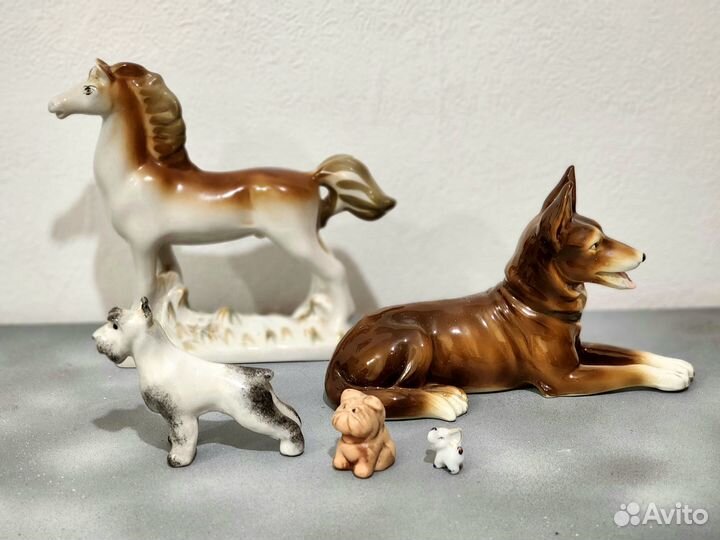 Фарфоровые статуэтки