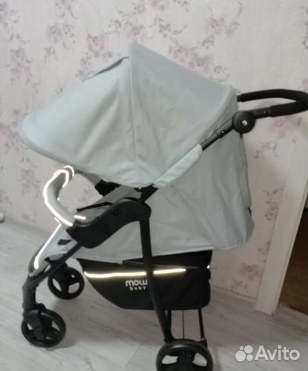 Прогулочная коляска mowbaby