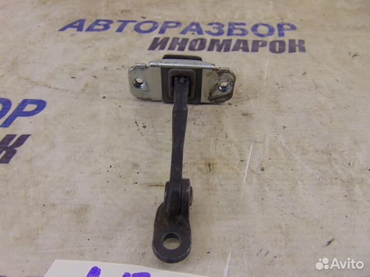 Ограничитель двери для Hyundai Elantra 3 2000-200