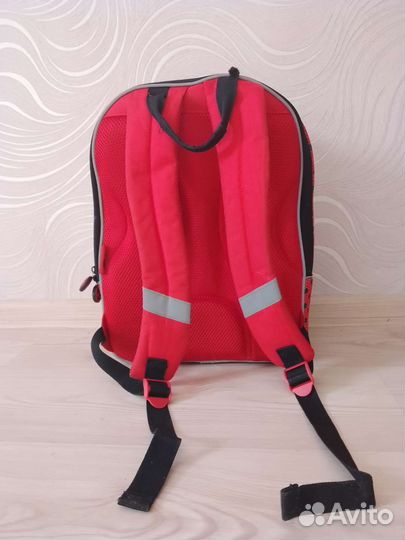 Школьный рюкзак