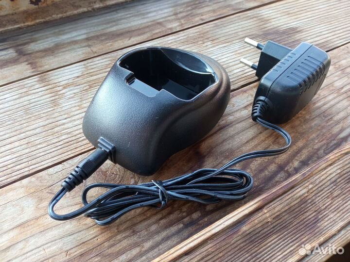 Зарядное устройство Kenwood TH-F5