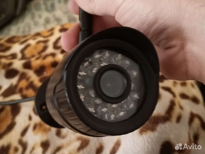 Камера видеонаблюдения купольная