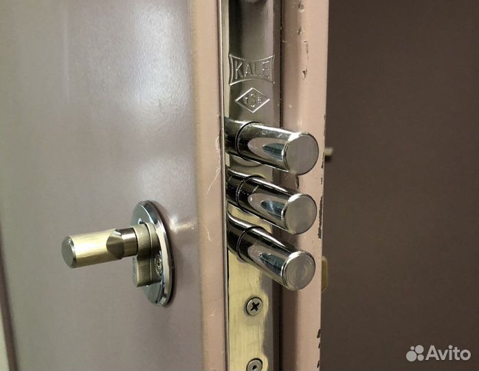 Установка Ремонт Замков/Вскрытие Авто Замков Двери