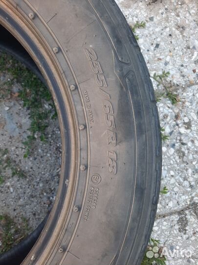 Nitto Dura Grappler 235/65 R18