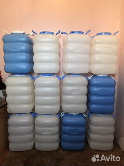 Продаются бочки, фляги гранде 100 л, совсем новые