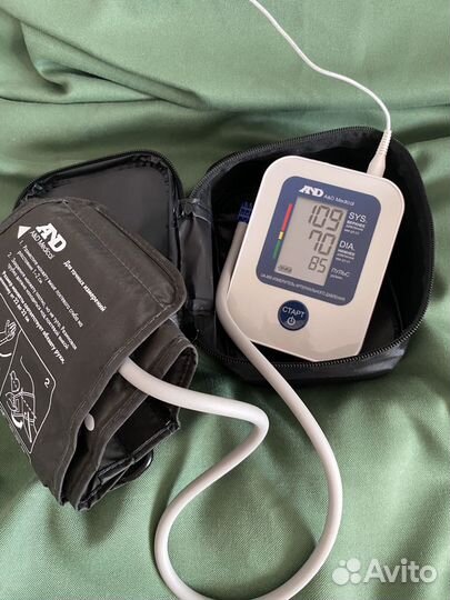 Тонометр автоматический AND ua 888