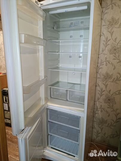 Холодильник Indesit no frost