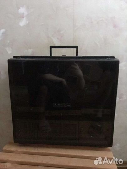 Катушечный магнитофон астра 110