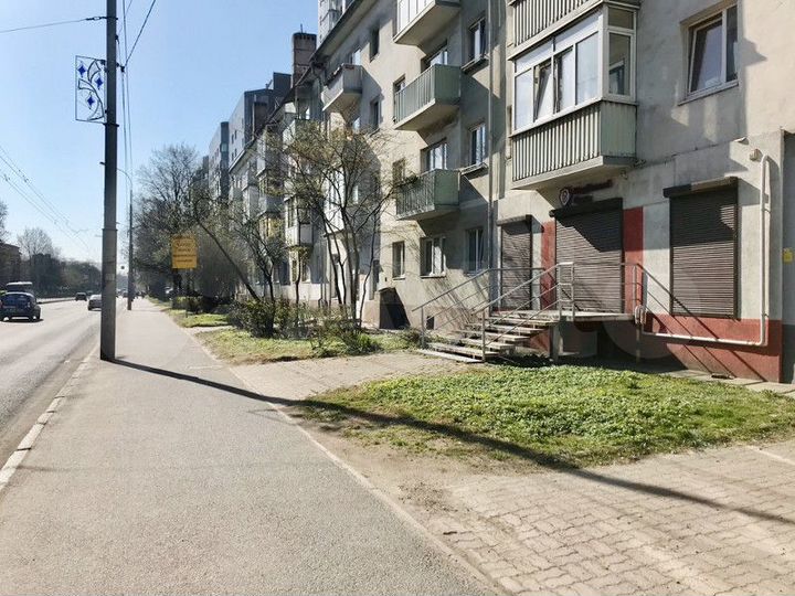 Помещение с отдельным входом 58.0 кв.м