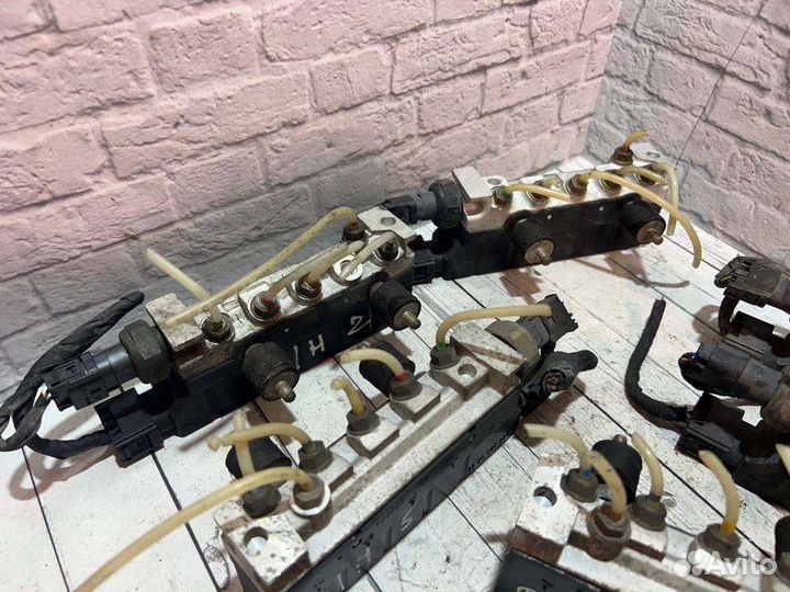 Блок клапанов пневмоподвески Mercedes S-class W220