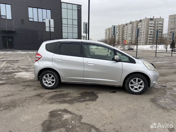 Honda Fit 1.3 CVT, 2010, 150 000 км