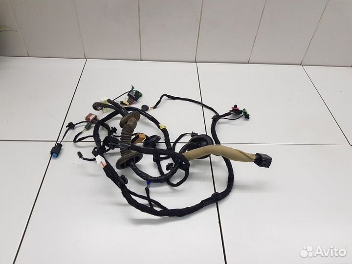 Электропроводка передней левой двери