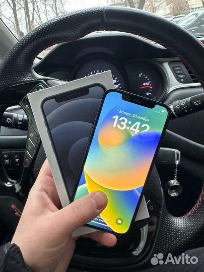 iPhone 12, 128 ГБ