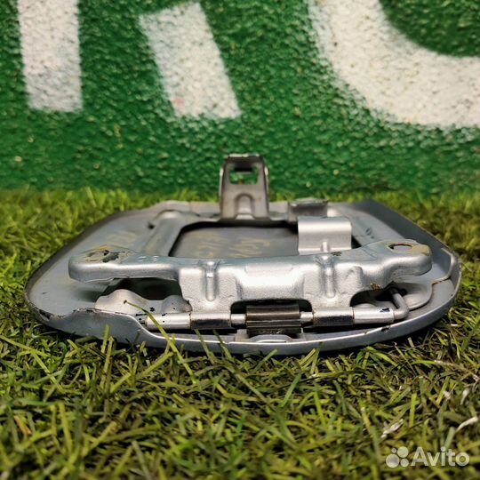 Лючок бензобака для Toyota Corolla E120