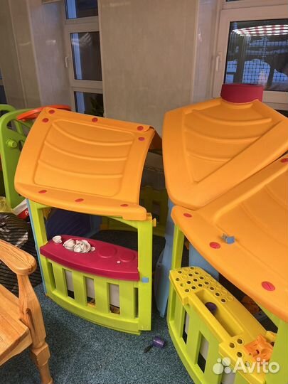 Домик игровой пластиковый