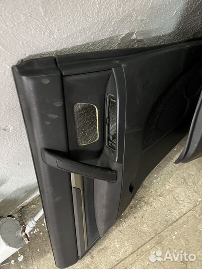 Салон на pajero 4