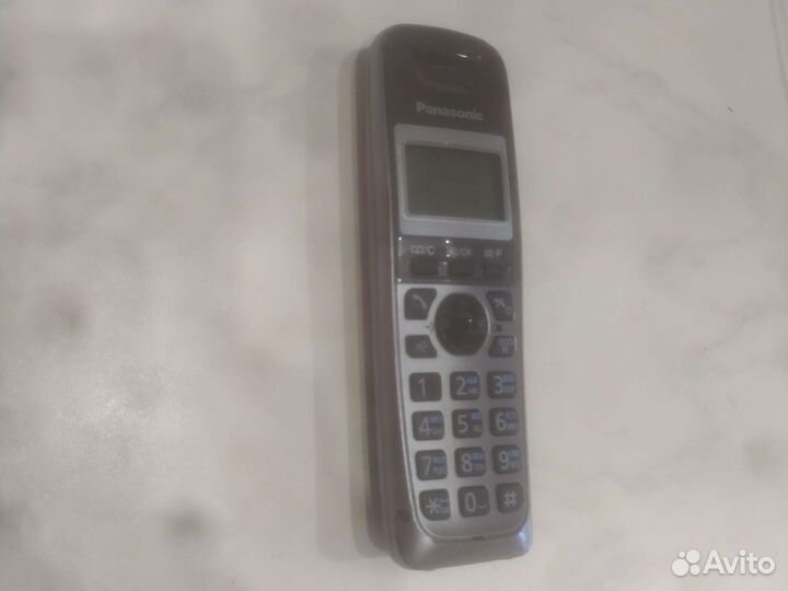 Радиотелефон Panasonic KX-TG2511 серый металлик