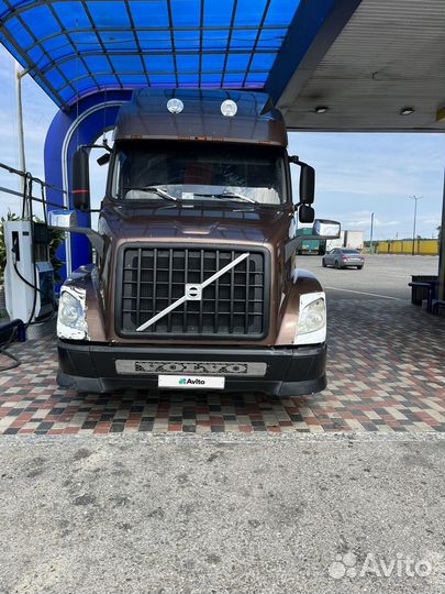 Volvo VNL 670, 2003