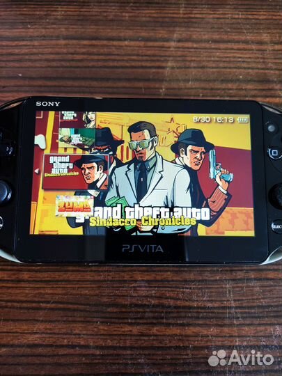 PS Vita Slim 2000 God Eater 2 Limited