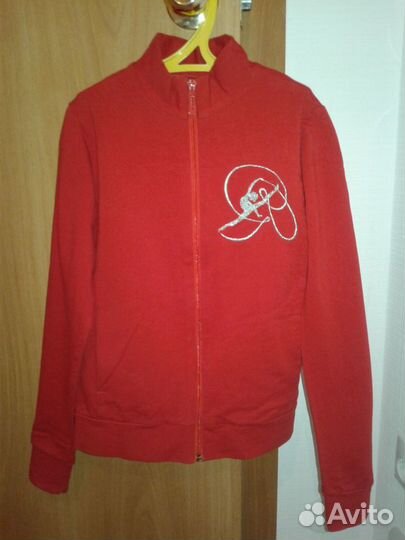 Спортивный костюм - только олимпийка