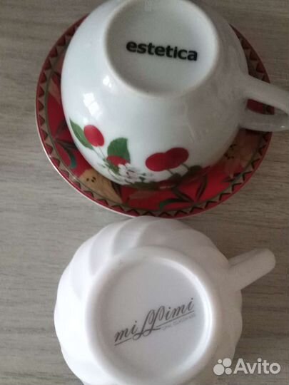 Чайные или кофейные чашки