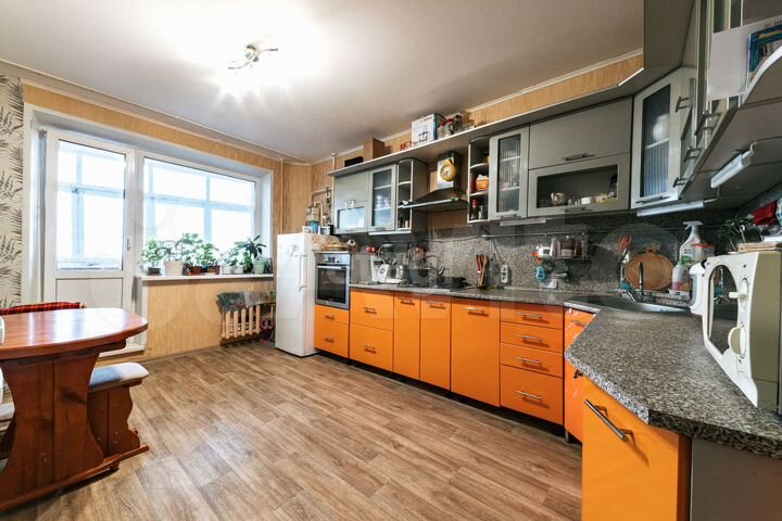 3-к. квартира, 84,3 м², 6/9 эт.