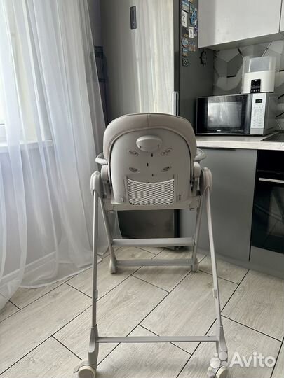 Стульчик для кормления happy baby berny lux